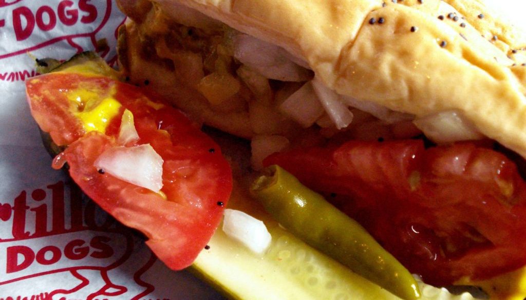 Hot dog stile Chicago