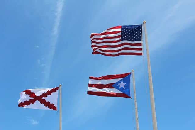 Bandiere degli Stati Uniti, Porto Rico e la Croce di Borgogna